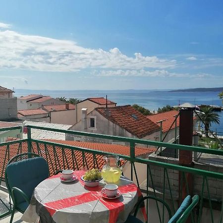 Apartments Melinda Baska Voda Luaran gambar