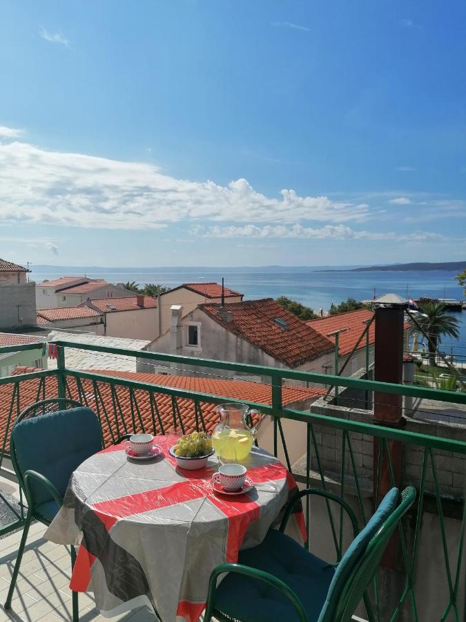 Apartments Melinda Baska Voda Luaran gambar